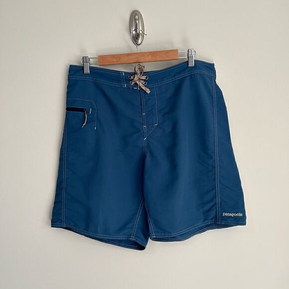Patagonia Mens Blue Board Shorts - Picture 2 of 8